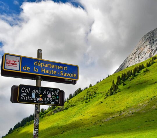 Le Col des Aravis